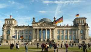 Reichstag-Berlin-guided-tou